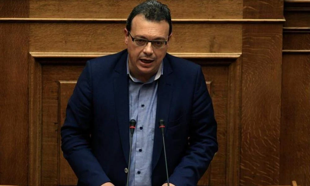 ΣΥΡΙΖΑ: Ο Σωκράτης Φάμελλος ανακοίνωσε την υποψηφιότητά του για την προεδρία: Πάμε όλοι μαζί!